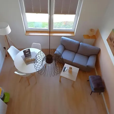 Apartment Junge 4 *