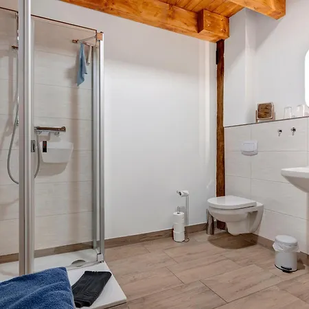 Junge 4 * Lohe-Rickelshof